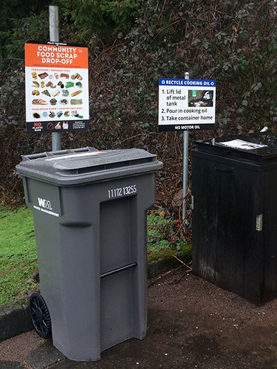 North-Kirkland-Community-Center-food-scrap-cart.jpg