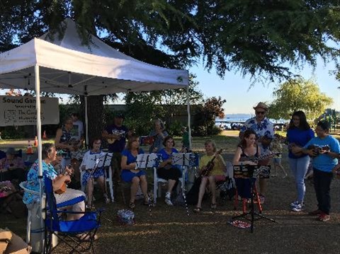 Juanita Friday Market Music